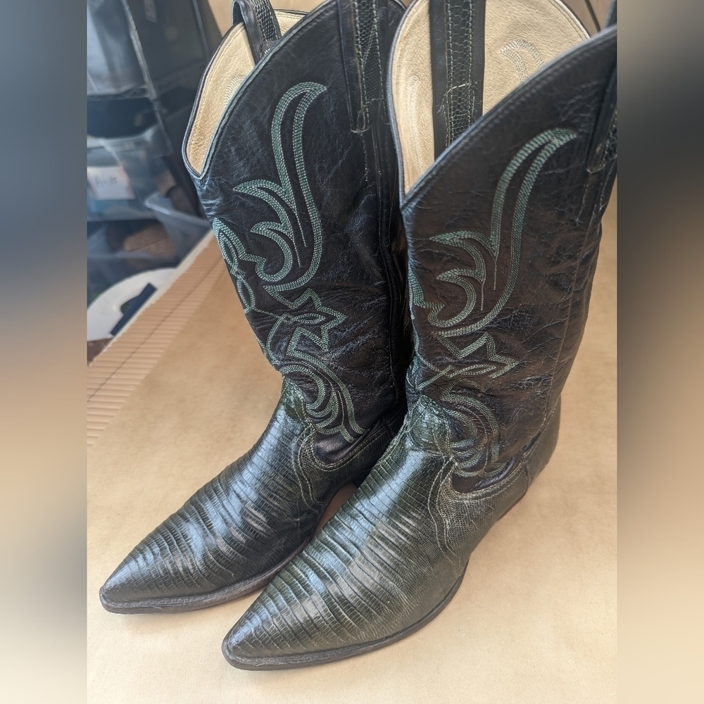 Larry Mahan boots men's size 7M Exotic Genuine Green Teju Lizard Classic Western